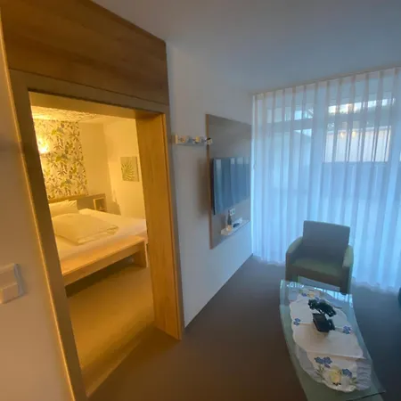 Hotel Atrium Garni 3*