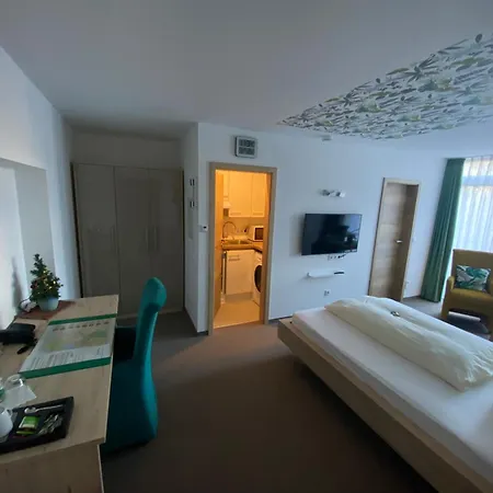 Atrium Garni 3*