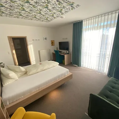 Atrium Garni 3* Херцогенаурах