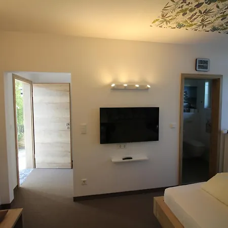 Hotel Atrium Garni 3*