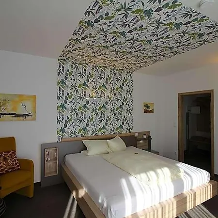 Atrium Garni 3*