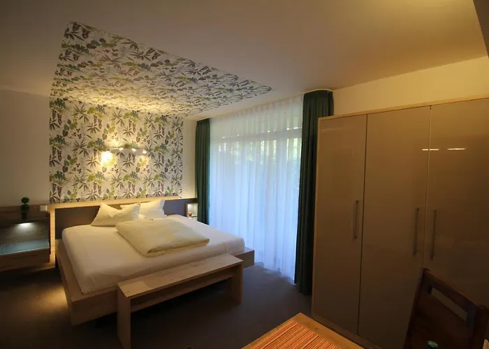 Atrium Garni Hotel 3*