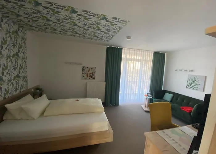 Hotel Atrium Garni 3*